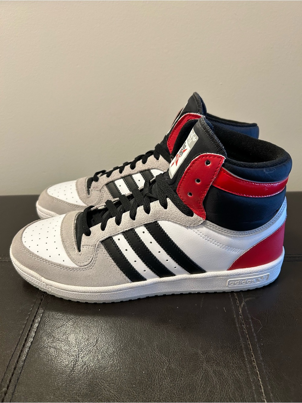 Men’s Adidas TopTen RB High Top Sneakers Size 11.5